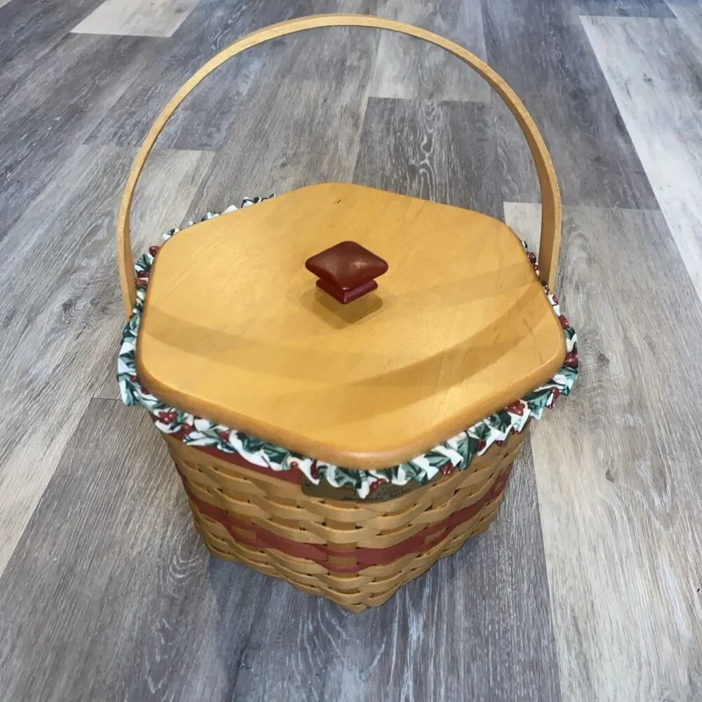 Longaberger ® Christmas Collection™ 1997 Edition Snow flake Basket™